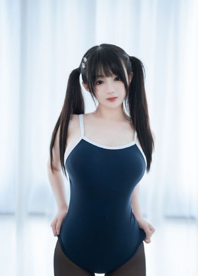 李月华三级实干电影