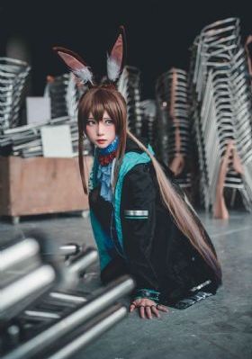 《色诱女教师》在线观看