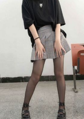 按摩房女大学生