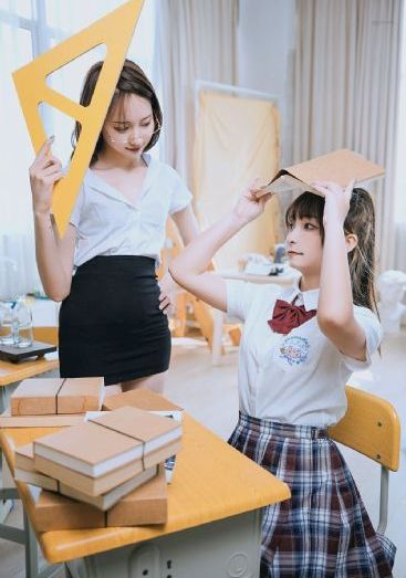 美腿丝袜一区