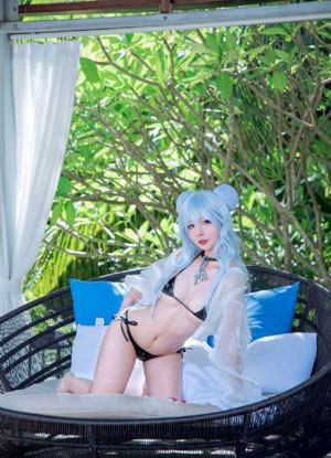 我和闺蜜在公车被cao污文