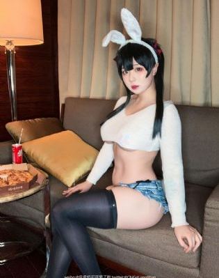绿帽男带娇妻spa播放